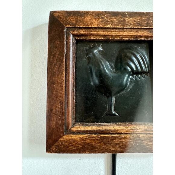 Vintage French Rooster Wall Hook– Rustic Countryside Wooden Farmhouse Decor - Picture 2 of 3
